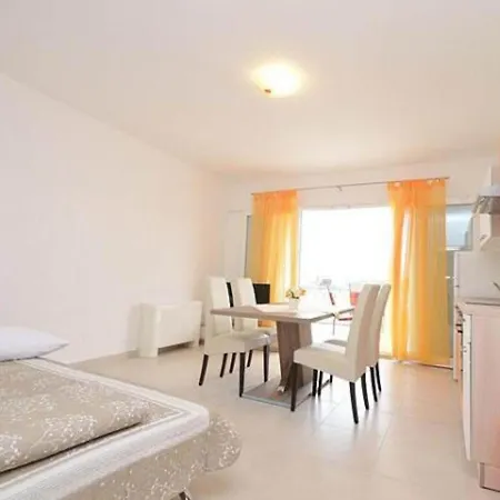 Adria View Jasenovo A4 *